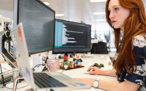 B2B Commerce When does Headless make sense.jpg