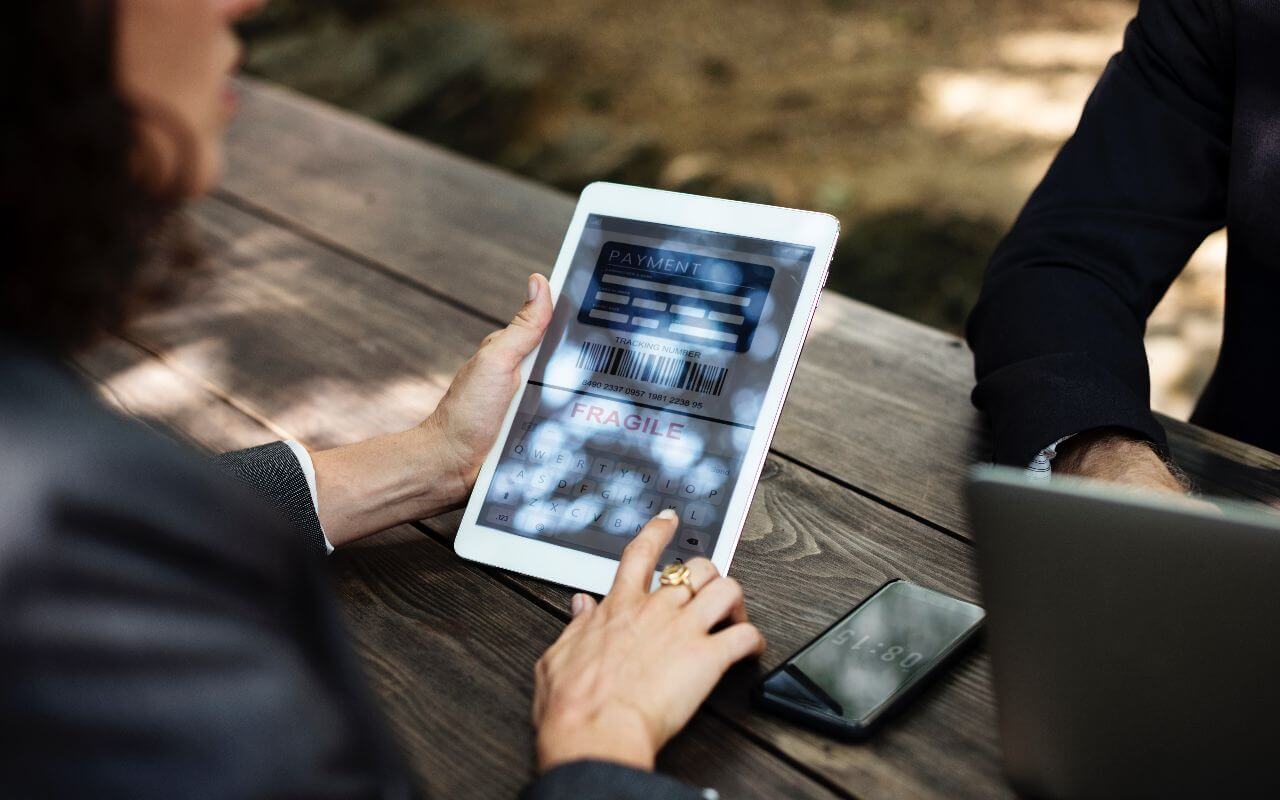 Six Elements of Great Customer Web Portal Software card thumbnail image