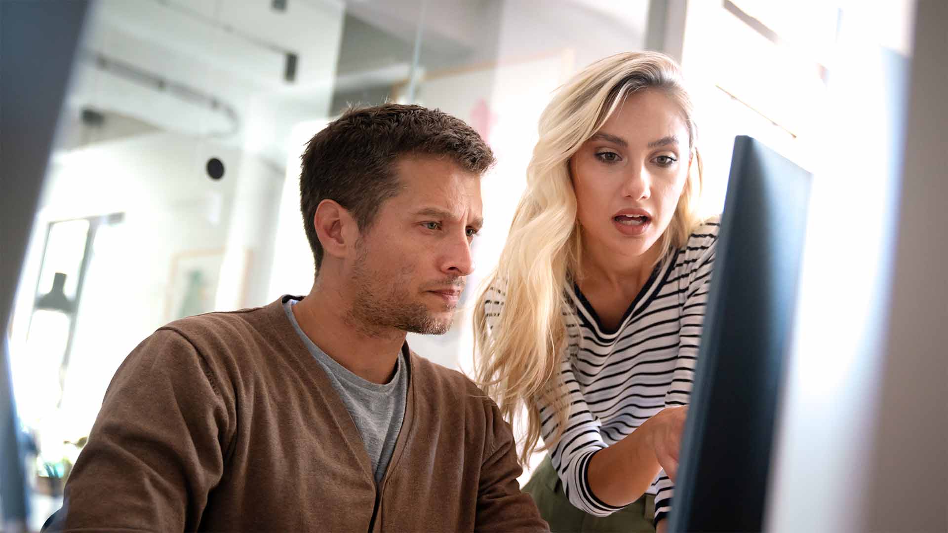 7-Reasons-Customers-Choose-Liferay-DXP-Header.jpg