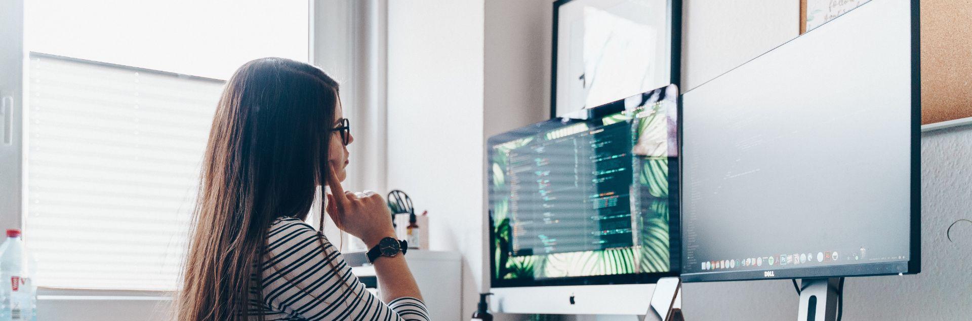 3 consideraciones clave para saber si desarrollar internamente o invertir en un software de portal card thumbnail image