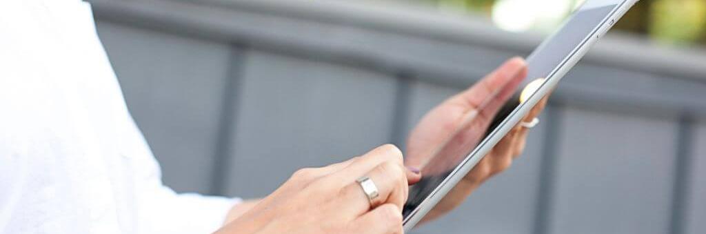 How Digital Experiences Can Improve Customer Loyalty (1).jpg