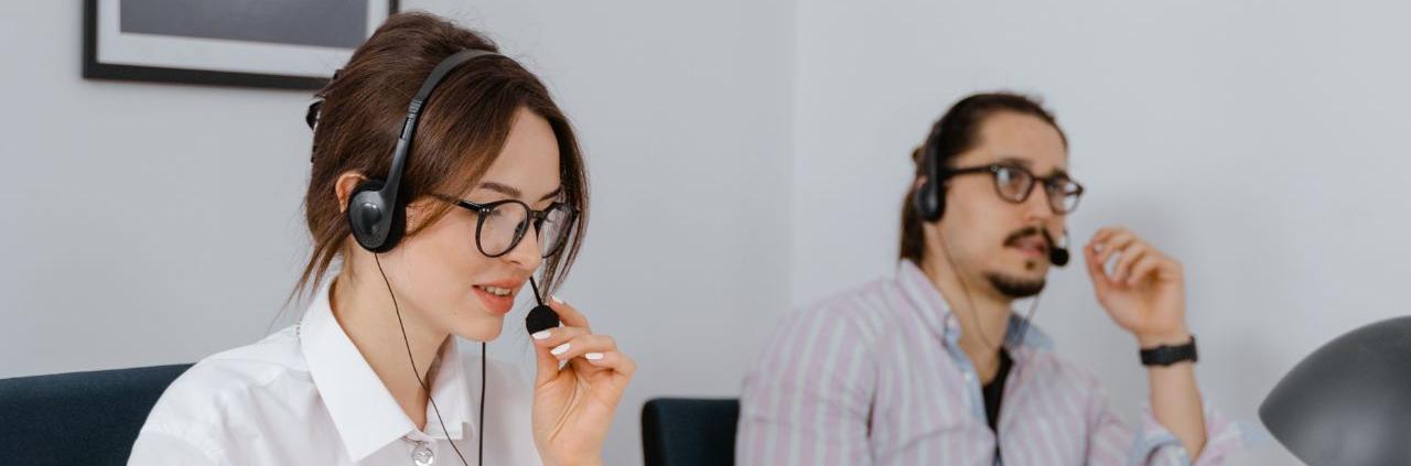 How IT Leaders Can Reduce Customer Service Costs.jpg