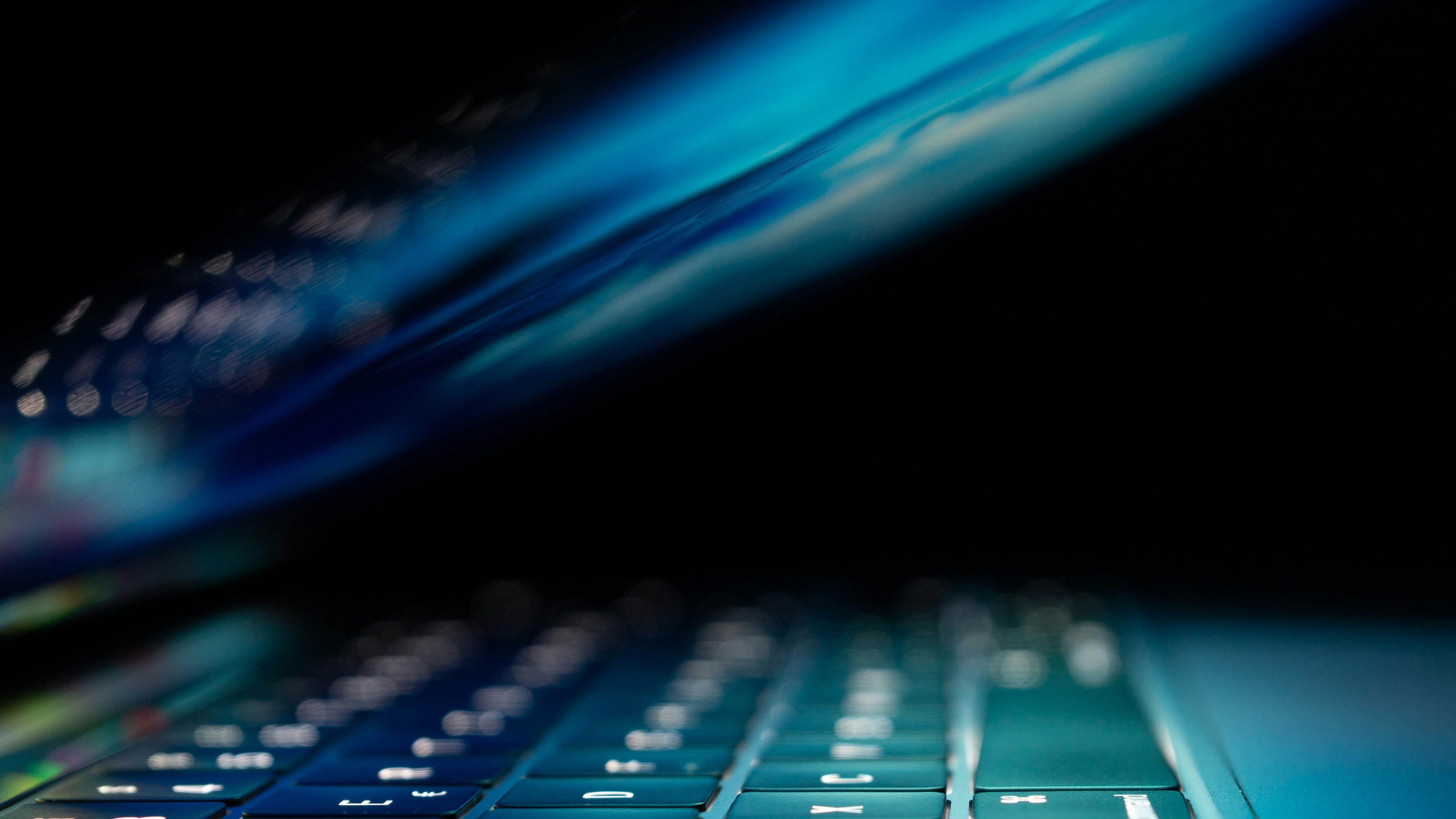 cropped-philipp-katzenberger-iIJrUoeRoCQ-unsplash (1).jpg