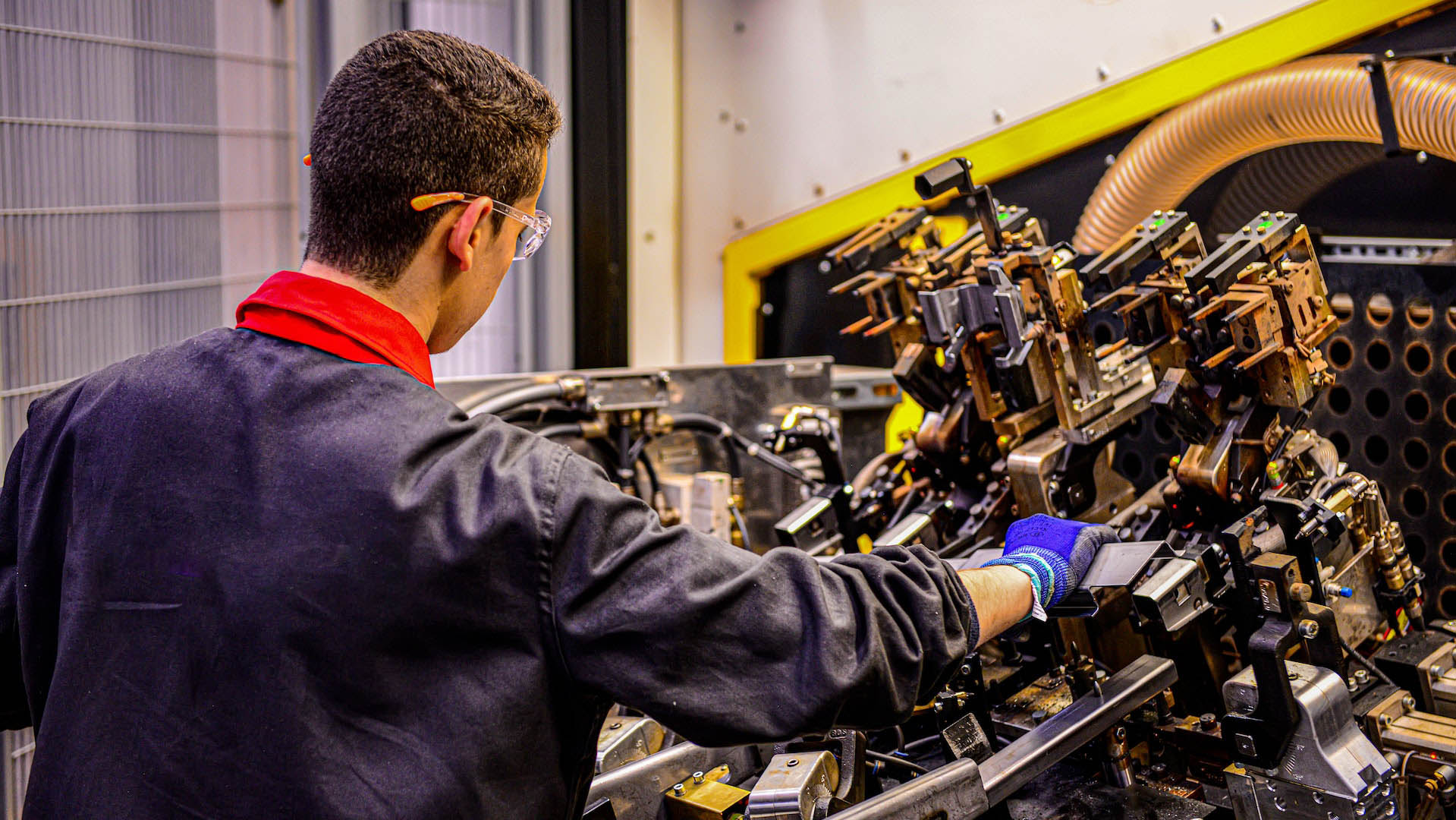 enabling_autonomous_maintenance_in_manufacturing (1).jpg